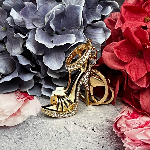 Stunning Gold & Silver Crystal High Heel Shoe Keychain Charm - Picture 4 of 16